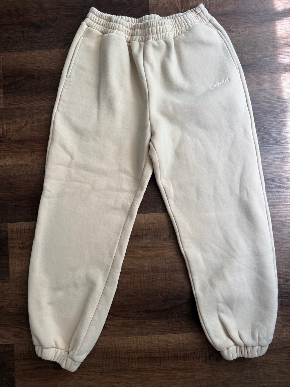 Comfrt Signature Sweats in Bone - Picture 3 of 6